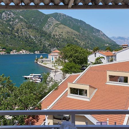 Apartment Plagenti With Sea View Kotor Exterior foto